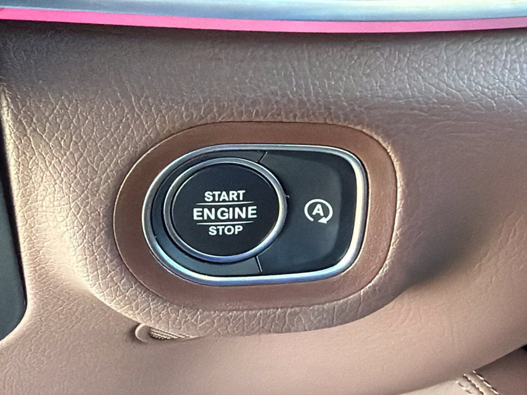 Certified 2026 Mercedes-Benz GLS 450 4MATIC image 28