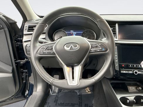 Used 2023 INFINITI QX50 Luxe image 12