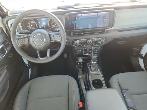 New 2026 Jeep Gladiator Sport AWD/4WD image 10