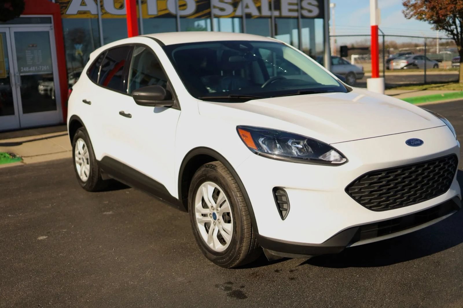 Used 2022 Ford Escape S FWD image 3