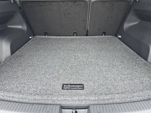 New 2026 Volkswagen Atlas Cross Sport SEL R-Line image 23