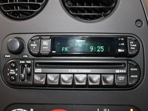 Used 2004 Dodge Viper SRT-10 RWD image 34