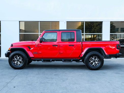 Used 2021 Jeep Gladiator Sport w/ Quick Order Package 24Q 80Th AWD/4WD image 19
