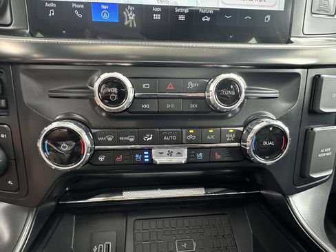 New 2025 Ford F150 Lariat w/ Equipment Group 502A High image 26