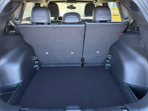 New 2026 Jeep Compass Latitude image 8