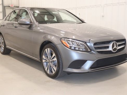 Used 2021 Mercedes-Benz C 300 4MATIC Sedan image 4