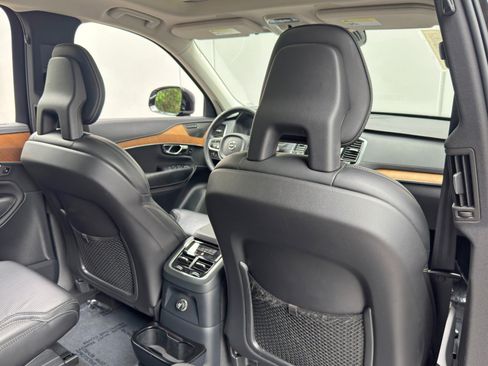 Used 2020 Volvo XC90 T8 Inscription AWD/4WD image 37