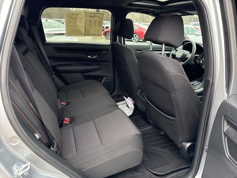 Used 2024 Honda CR-V Sport image 11