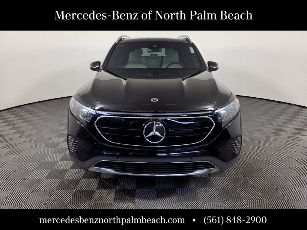 Certified 2023 Mercedes-Benz EQB 300 4MATIC image 2