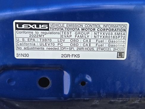 Used 2022 Lexus IS 350 F Sport w/ Navigation Package RWD image 28