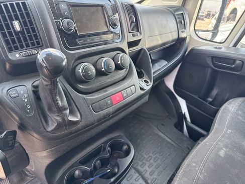 Used 2018 RAM ProMaster 2500 image 9
