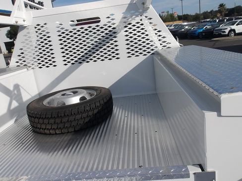 New 2025 RAM 5500 Tradesman image 10