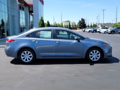 New 2025 Toyota Corolla LE image 8