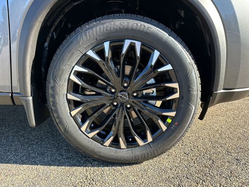 New 2026 Nissan Rogue SV image 12