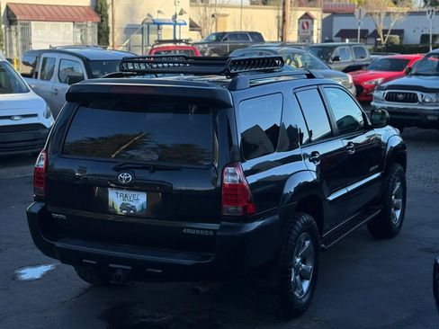 Used 2006 Toyota 4Runner Limited image 4