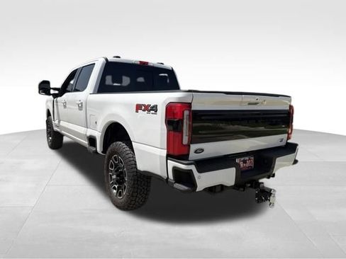 Used 2026 Ford F250 Platinum AWD/4WD image 8