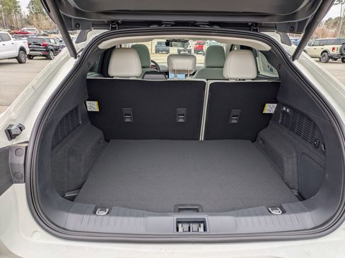 New 2026 Ford Mustang Mach-E Premium image 36