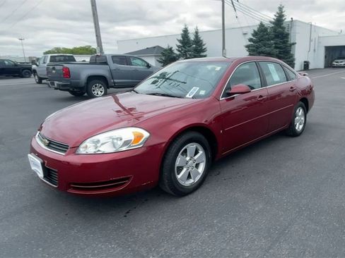 Used 2008 Chevrolet Impala LT w/ Luxury Edition Package image 4