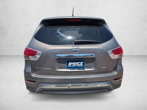 Used 2013 Nissan Pathfinder S AWD/4WD image 6