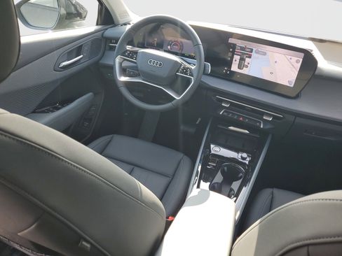 New 2026 Audi Q3 quattro 2.0T AWD/4WD image 12