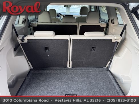 Certified 2026 Volkswagen Atlas SE w/ Panoramic Sunroof Package FWD image 12