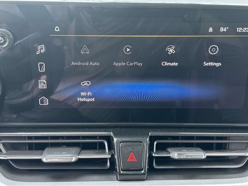 Certified 2025 Chevrolet TrailBlazer LT w/ Convenience Package FWD image 14