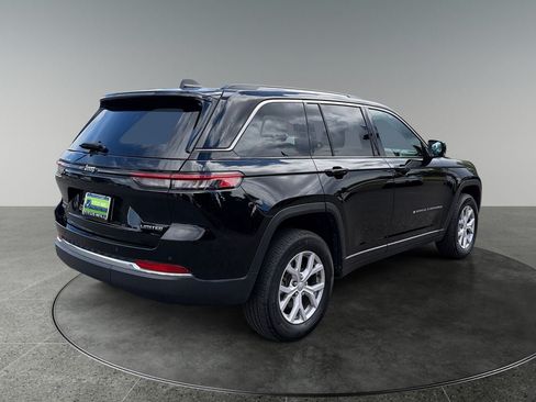 Used 2022 Jeep Grand Cherokee Limited AWD/4WD image 9