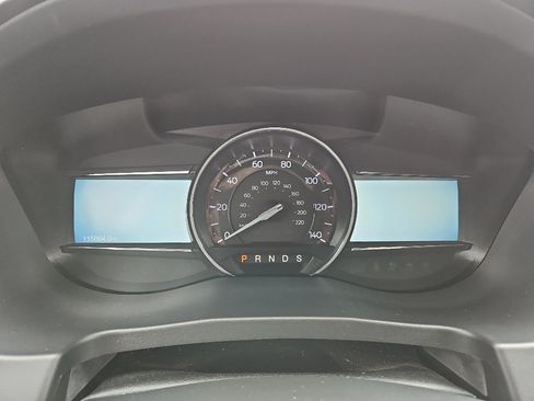 Used 2018 Ford Explorer XLT w/ Equipment Group 202A AWD/4WD image 9