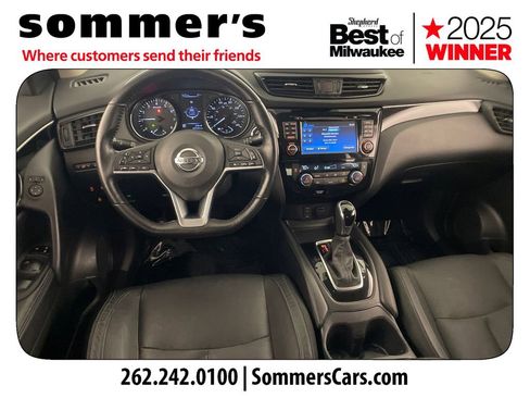 Used 2017 Nissan Rogue Sport SL w/ SL Premium Package image 12