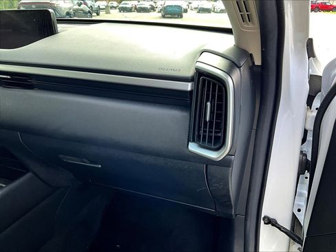 Used 2025 MAZDA CX-50 AWD 2.5 S w/ Premium Package image 13