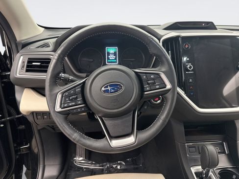 Used 2023 Subaru Ascent Limited AWD/4WD image 12