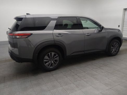 Used 2023 Nissan Pathfinder S FWD image 10