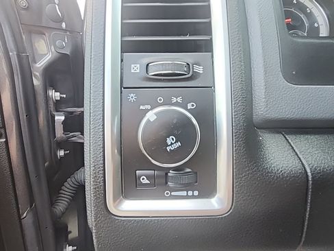 Certified 2020 RAM 1500 Classic Warlock image 29