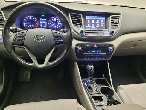 Used 2018 Hyundai Tucson Value FWD image 22