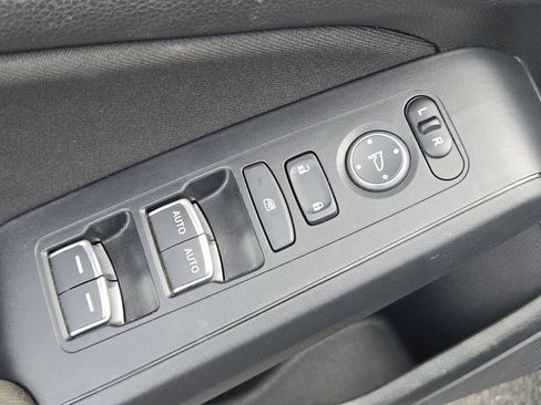 Used 2025 Honda Civic Sport image 24