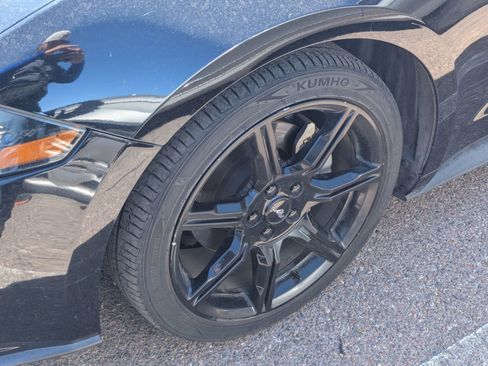 Used 2019 Ford Mustang Coupe w/ Black Accent Package image 5