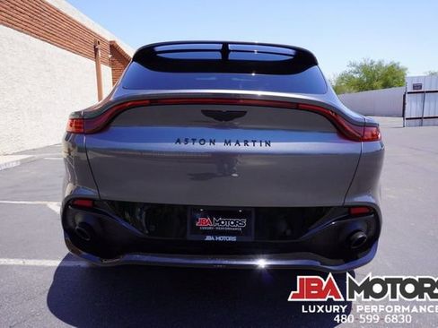 Used 2021 Aston Martin DBX AWD/4WD image 14