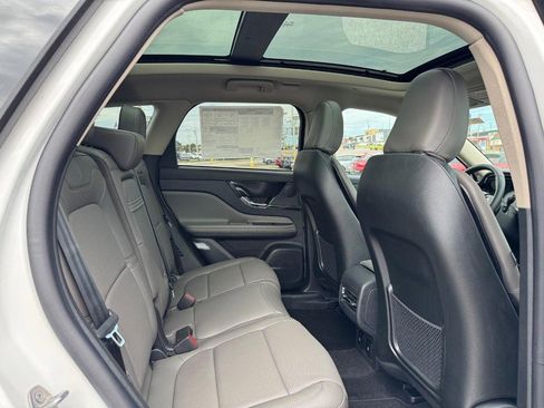 New 2025 Lincoln Corsair Grand Touring w/ Equipment Group 301A AWD/4WD image 12
