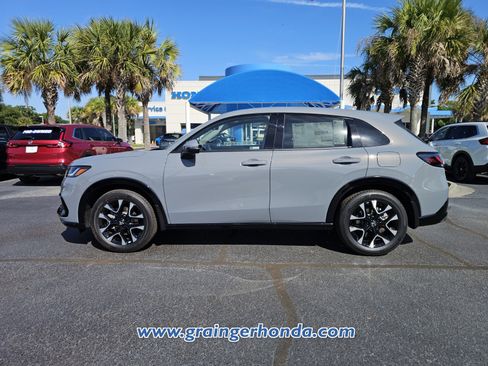 New 2026 Honda HR-V EX-L image 2
