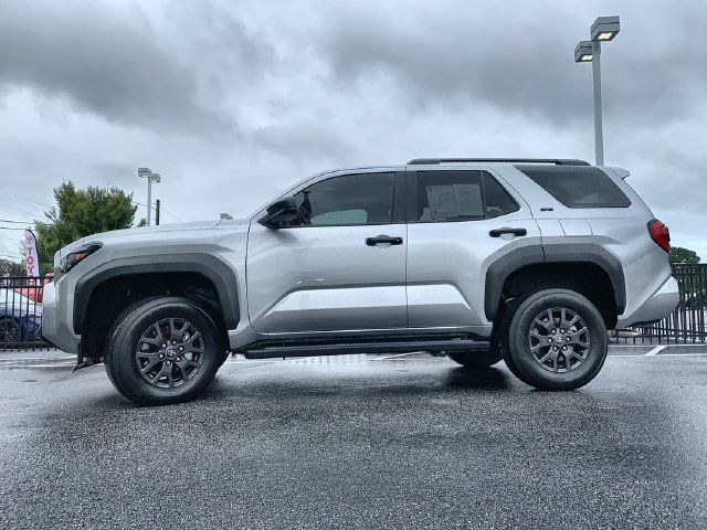 Used 2026 Toyota 4Runner SR5 AWD/4WD image 5