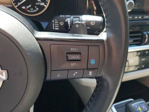 Certified 2022 Nissan Pathfinder SV image 23