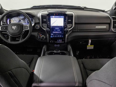 New 2026 RAM 1500 4x4 Crew Cab image 23