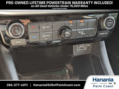 Used 2022 Jeep Compass Latitude AWD/4WD image 22