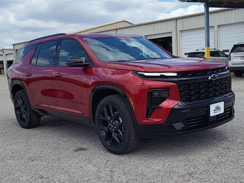 New 2026 Chevrolet Traverse RS w/ LPO, Floor Liner Package FWD image 2