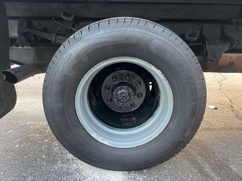 Used 2012 Ford F350 XL w/ PWR Equipment Group image 31