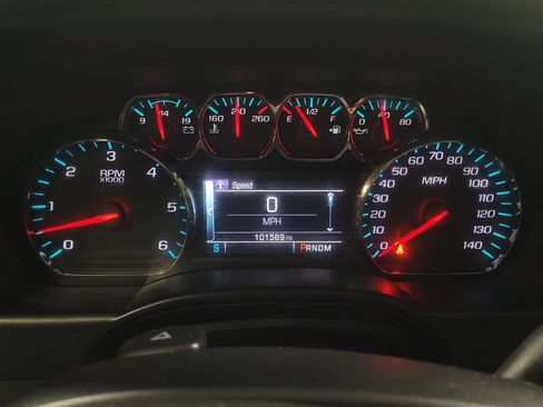 Used 2015 Chevrolet Silverado 1500 LT w/ LT Convenience Package RWD image 23