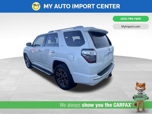 Used 2018 Toyota 4Runner Limited AWD/4WD image 6