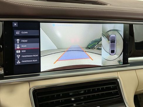 Certified 2020 Porsche Panamera 4S image 19