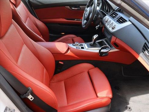 Used 2011 BMW Z4 sDrive35i RWD image 24