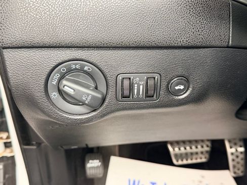 Used 2019 Dodge Charger Scat Pack RWD image 17